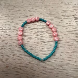 Taylor Swift Friendship Bracelet